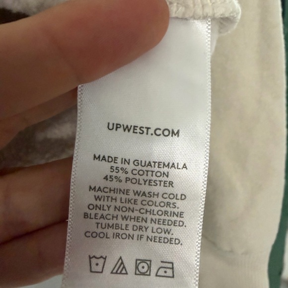 UpWest Women’s Medium White & Beige long sleeve crewneck color block sweatshirt - Picture 4 of 4